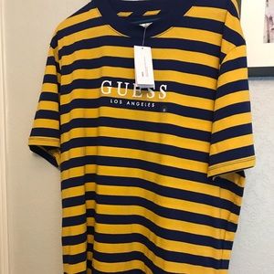 Guess tee